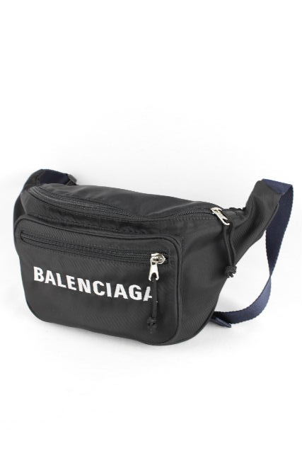 格安得価 Balenciaga - バレンシアガ ウエストポーチ ボディバッグ